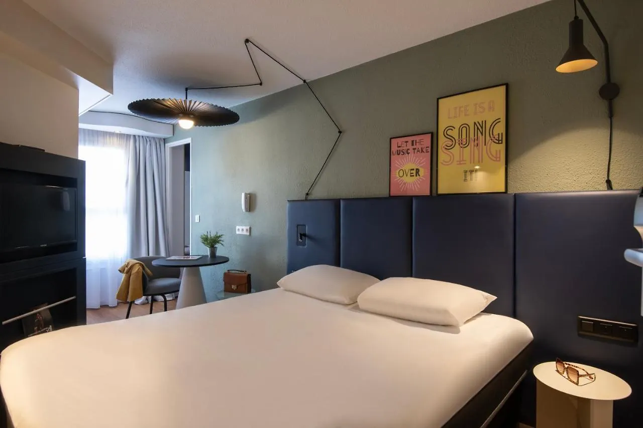 Ibis Cannes Centre Отель